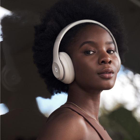 “New Sealed In The Box”
Beats Studio Pro - Wireless Bluetooth Headphones - Black - Picture 9 of 14